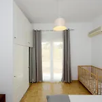 Emerald Private In Rhodes