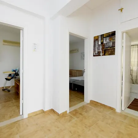 Emerald Private In Rhodes *