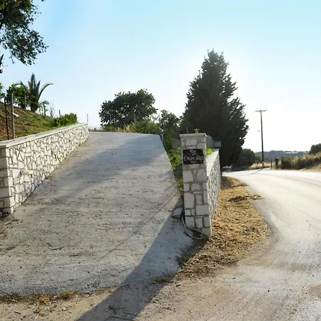 Emerald Private In Rhodes בית נופש *