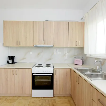 Emerald Private In Rhodes בית נופש *