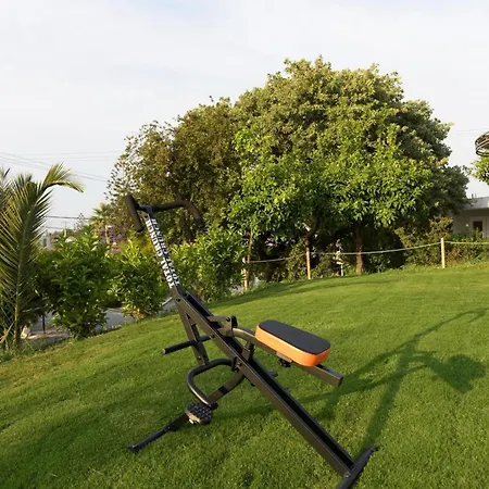 Дом отдыха Emerald Private In Rhodes Kalavarda