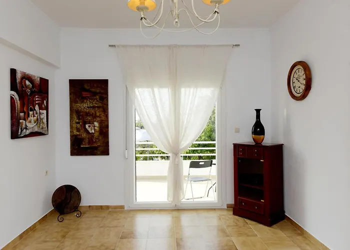 Emerald Private In Rhodes Holiday home