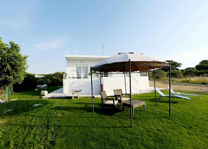 Emerald Private In Rhodes *