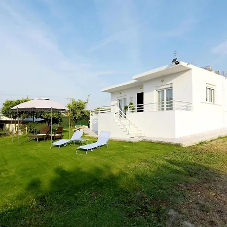 Emerald Private In Rhodes Holiday home *