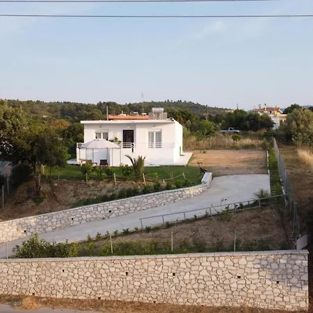 Emerald Private In Rhodes Kalavárda