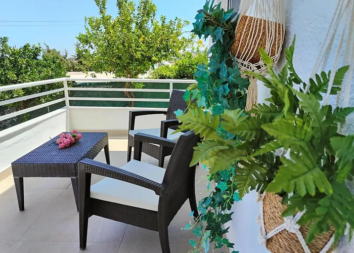 Emerald Private In Rhodes Kalavárda